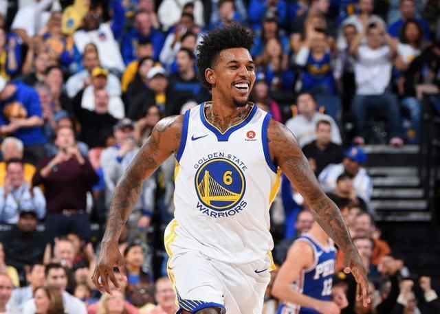 NBA球员合同更新及薪资排行榜（NBA球员合同动态与薪资排名）