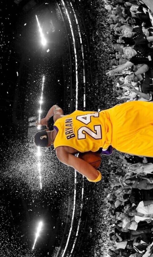 弗兰克：获胜后热刺晋级形势大好，西蒙斯延续了自身好状态（弗兰克：这场胜利令热刺出线前景光明，西蒙斯延续火热状态）