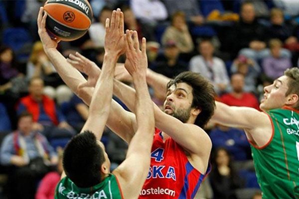 意甲积分榜：争冠白热化，米兰1球净胜球优势领先那不勒斯居首（意甲积分榜焦灼：米兰以1球净胜优势力压那不勒斯领跑）