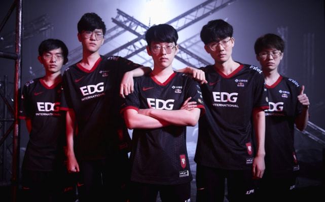 张才仁挺身 张才仁挺身